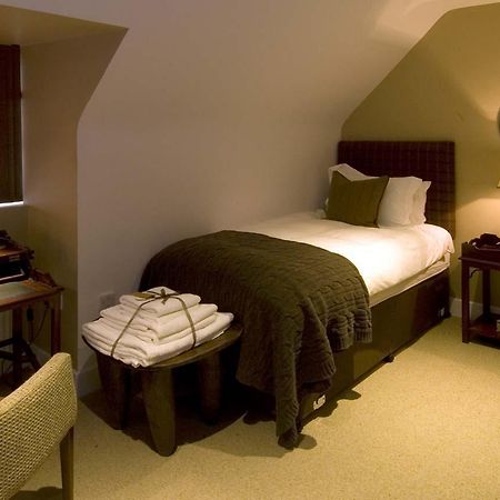The Percy Arms Hotel Guildford Værelse billede