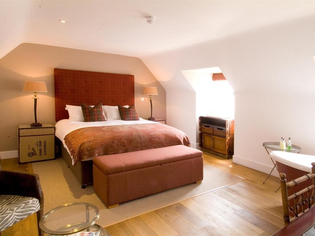 The Percy Arms Hotel Guildford Eksteriør billede