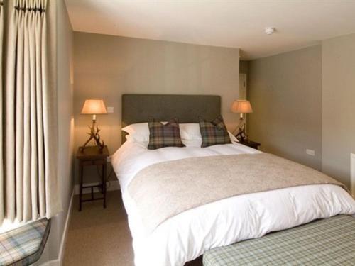 The Percy Arms Hotel Guildford Værelse billede